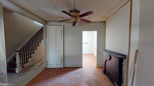 1008 Kerlin St, Chester PA 19013-3702 exterior