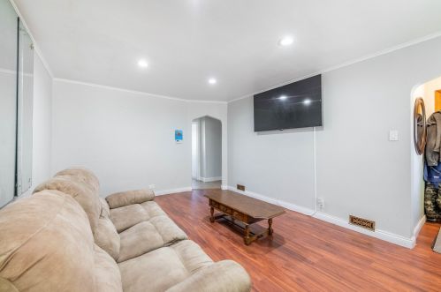 3449 55 St, Chicago IL 60632-3211 exterior