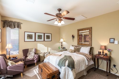 7706 24 Dr, Phoenix AZ 85041-7668 exterior