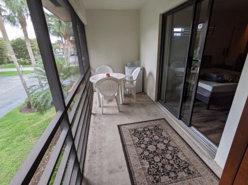 4611 Kittiwake Ct, Boynton Beach FL 33436-5228 exterior