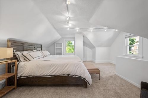 1233 Biltmore Ave, Pittsburgh PA  15216-2354 exterior