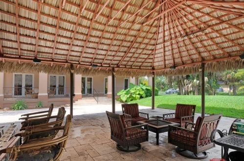 3291 11 Ave, Naples FL 34117-4130 exterior