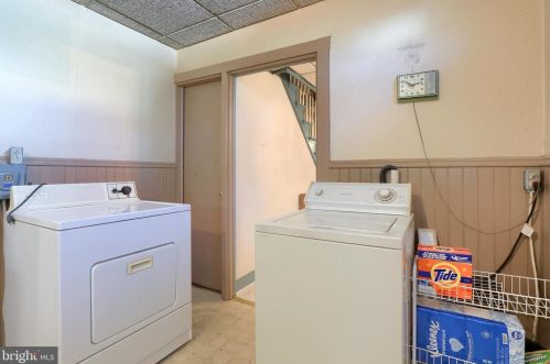 25 Plum St, Lancaster PA 17602-2724 exterior