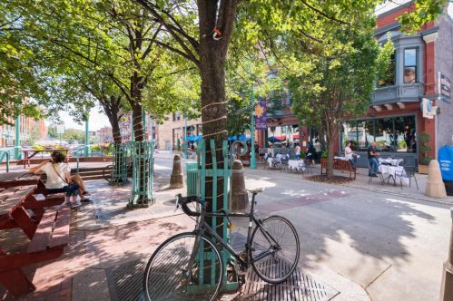 541 Erie St, Milwaukee WI 53202-6235 exterior