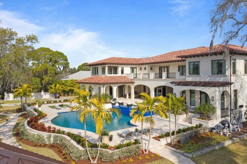 2621 Dundee St, Tampa FL  33629-7516 exterior