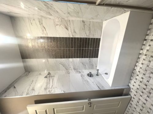 611 18 Ave, Broadview IL 60155-3928 exterior