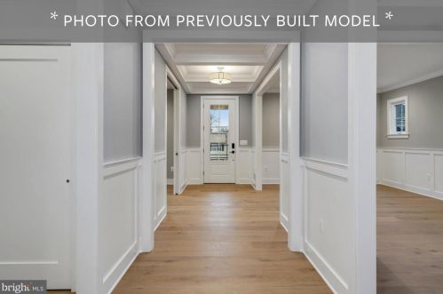 4432 17th St, Arlington, VA 22207-2308