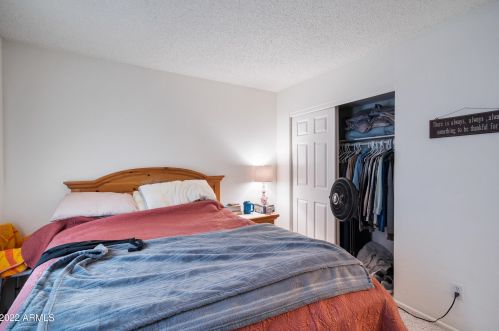 14440 26 Ave, Phoenix AZ 85023-5940 exterior