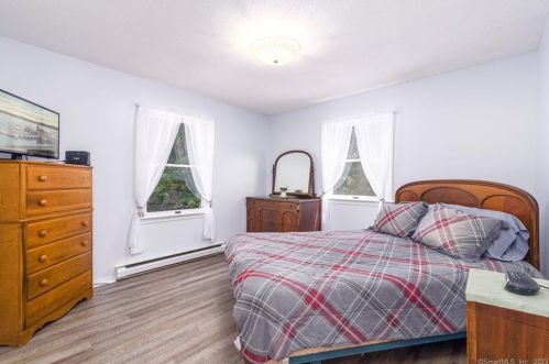 434 Putnam Pike, Killingly CT 06241-1608 exterior