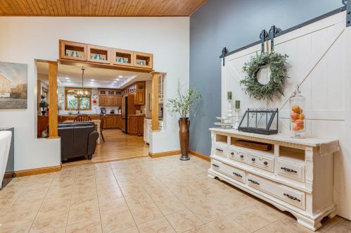 6243 Robertson Rd, Middlevle MI 49333-8731 exterior