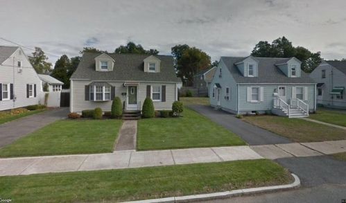 283 Abbott St, Springfield MA  01118-1602 exterior