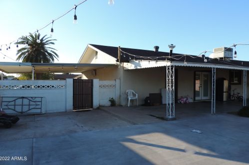 4001 61 St, Phoenix AZ 85033-1712 exterior