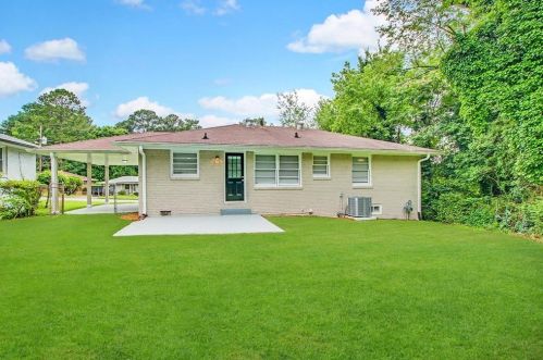 2246 Collins Dr, Atlanta GA  30344-1008 exterior