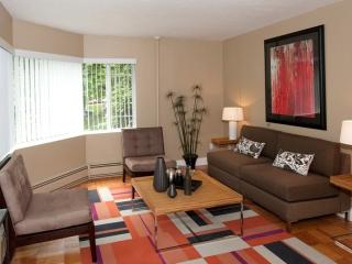 1969 Park Ave, Portland OR  97201-3111 exterior