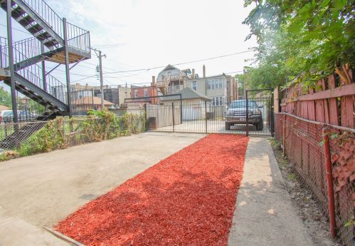 1817 Lawndale Ave, Chicago IL  60647-8350 exterior