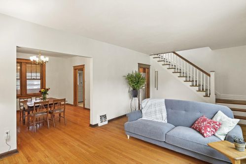 5015 Lindenwood Ave, Saint Louis MO 63109-1728 exterior