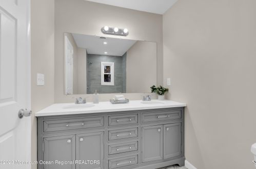 176 Bartley Rd, Jackson Twp NJ  08527-1240 exterior