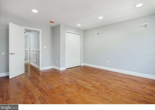 1320 Carlisle St, Philadelphia PA 19132-4018 exterior