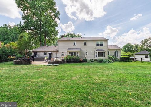 329 Soapstone Ln, Silver Spring MD 20905-5718 exterior