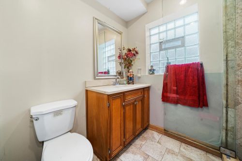 6638 Albany Ave, Chicago IL 60629-2908 exterior