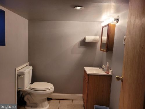 5815 Addison St, Philadelphia PA 19143-1204 exterior