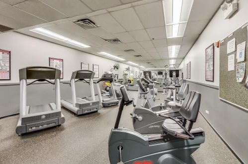 130 Canal St, Chicago IL  60606-3901 exterior