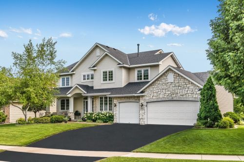 9025 137th St, Prior Lake, MN 55378-2189