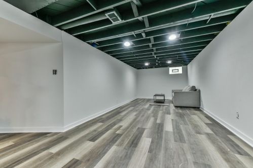 3809 87 St, Milwaukee WI 53225-3512 exterior