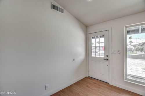 12224 26 Dr, Phoenix AZ 85017-3606 exterior