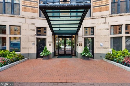 400 Massachusetts Ave, Washington DC  20001-6800 exterior