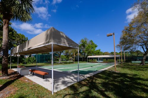 325 Tuscany Ct, Fort Pierce FL 34986-1731 exterior