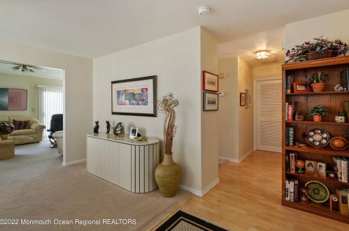 23 Avon Dr, Jackson Twp, NJ 08527-0039