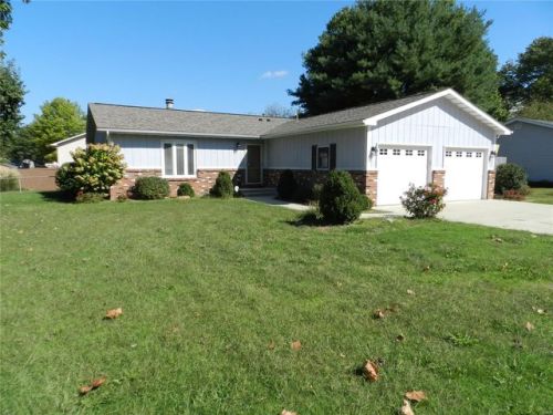 505 Zenk Rd, Troy, IL 62294-1026