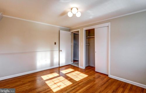 3075 Essex Pl, Lancaster PA  17601-1612 exterior