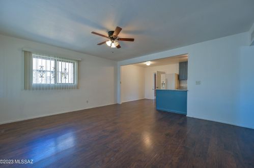 5002 1 St, Tucson AZ 85711-1507 exterior