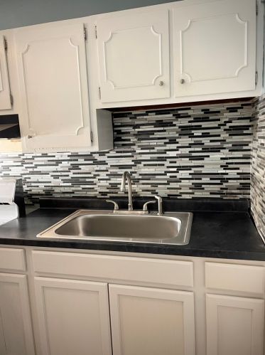 10842 Eberhart Ave, Chicago, IL 60628-3731