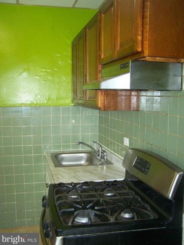 256 4 Ave, Roebling NJ 08554-1301 exterior