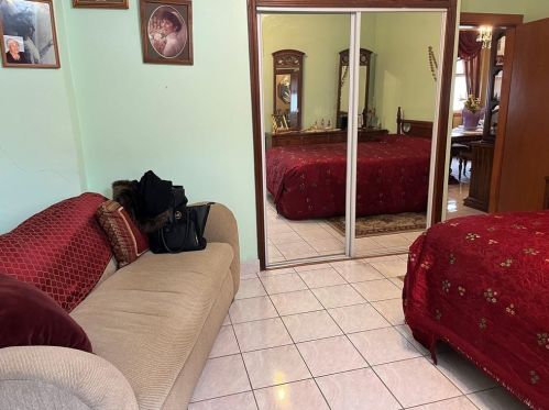 98 Hawkins St, Providence RI 02908-1713 exterior