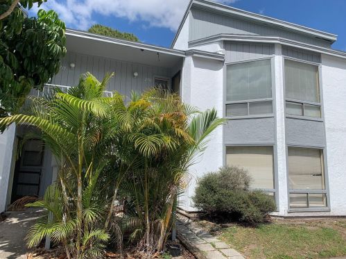 2711 Lemontree Ln, Orlando FL  32839-1051 exterior