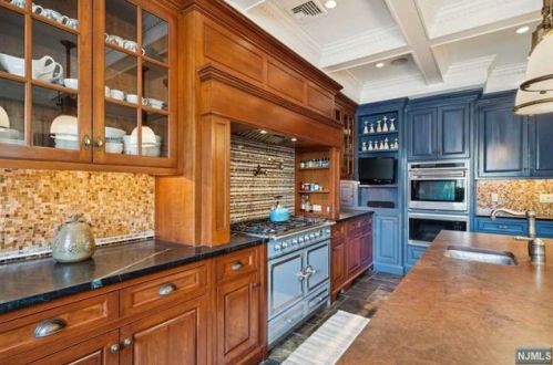 264 Upper Mtn Ave, Montclair NJ 07043-1417 exterior