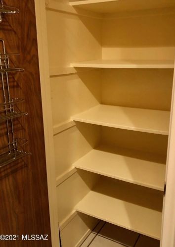 4824 Red Wolf Dr, Tucson AZ 85742-8968 exterior