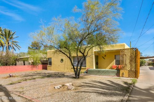 2554 Flanwill Blvd, Tucson, AZ 85716-2251