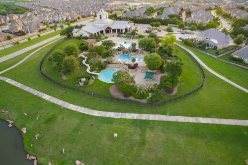 1125 Timber Ln, Frisco TX 75033 exterior