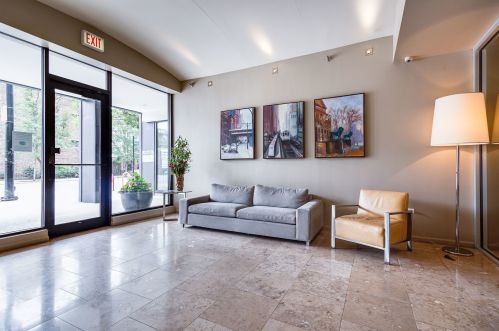 3232 Halsted St, Chicago IL  60657-3476 exterior