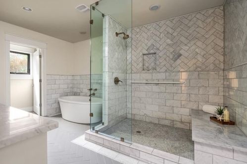 3919 Balcones Dr, Austin TX 78731-5414 exterior