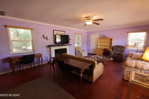 10700 Tanque Verde Rd, Tucson AZ 85749-9611 exterior