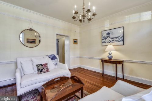 1110 Prince St, Alexandria VA  22314-2935 exterior