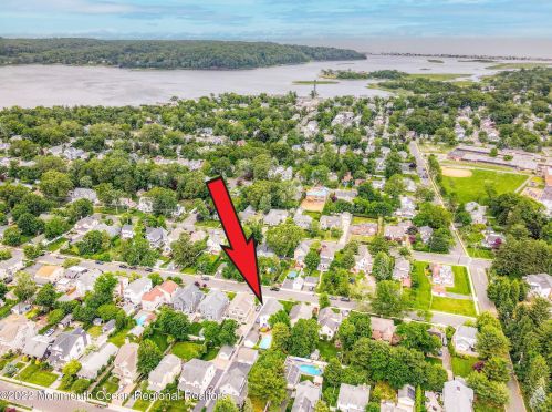 92 Washington St, Locust NJ 07760-1432 exterior