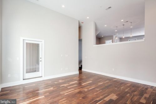 846 American St, Philadelphia PA  19123-2208 exterior