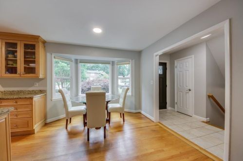 1584 Chateau Dr, Atlanta, GA 30338-6060